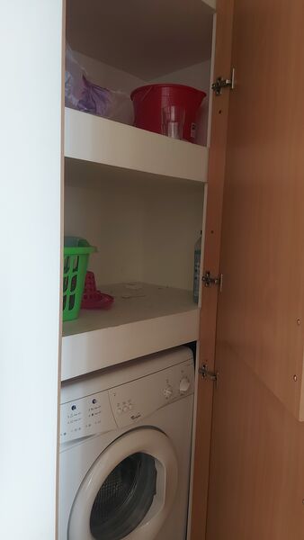 Unirii, bd. Dimitrie Cantemir, vanzare 2 cam. renovate,